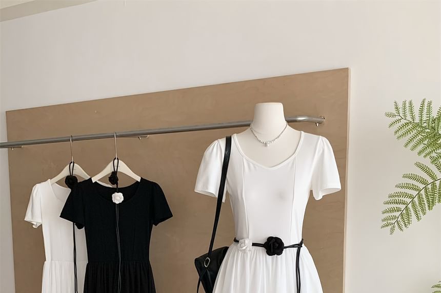 Sheer V-Neck Short-Sleeve A-Line Maxi Dress
