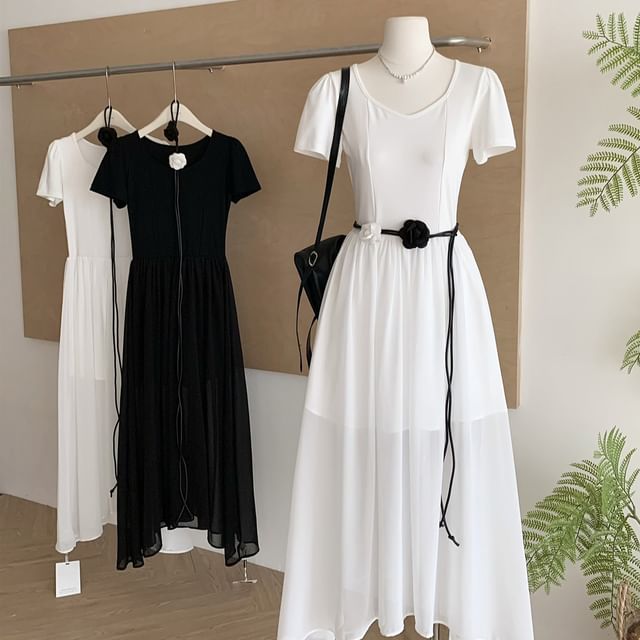 Sheer V-Neck Short-Sleeve A-Line Maxi Dress
