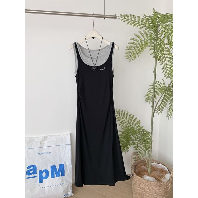 Two-Tone Sleeveless Mock Two-Piece A-Line Maxi Dress